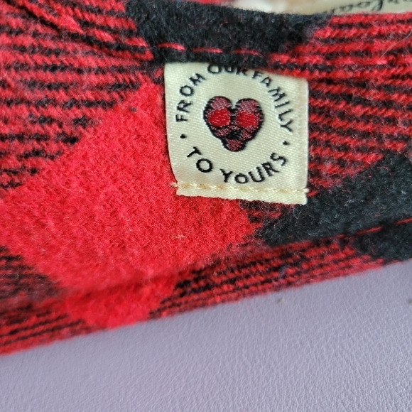 Dearfoams Black Read Plaid Fuzzy Mama Bear Slippers Size 5-6 NWT - Picture 5 of 7